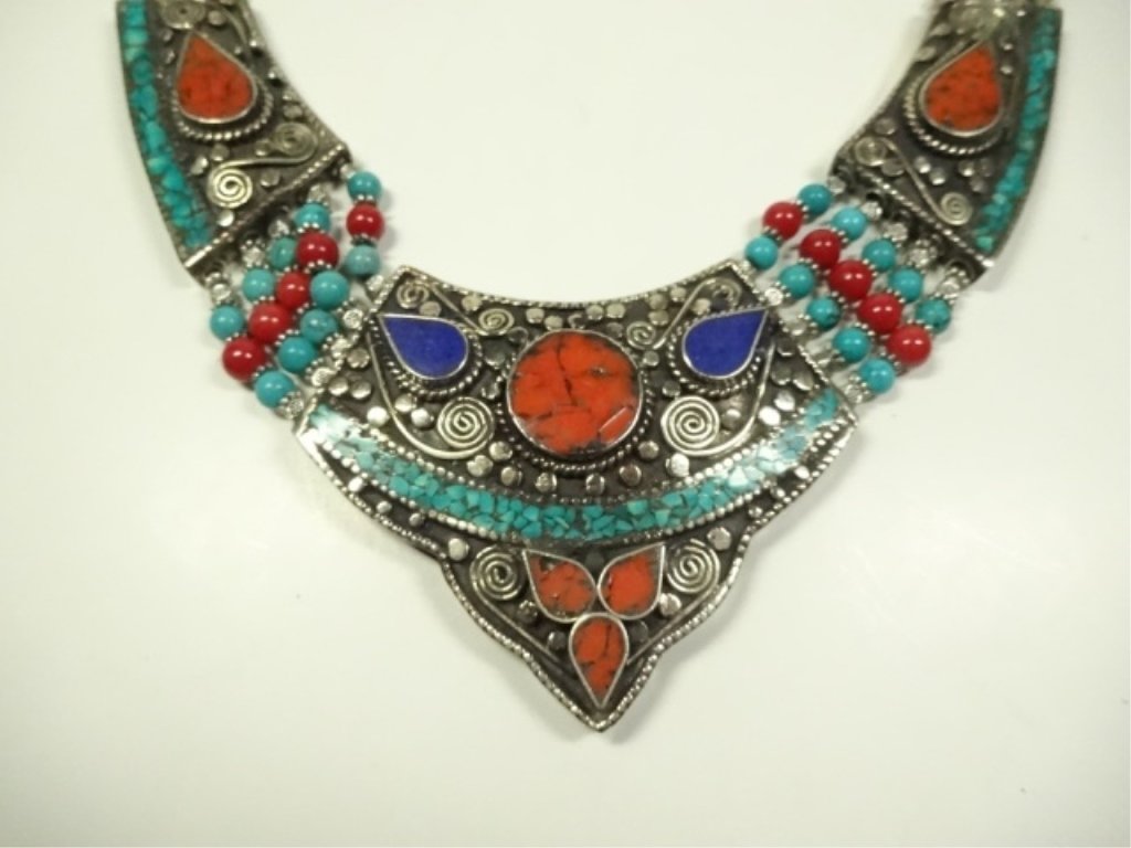 TURQUOISE, LAPIS & CORAL NECKLACE, CHOKER STYLE: TURQUOISE, LAPIS & CORAL NECKLACE, CHOKER STYLE