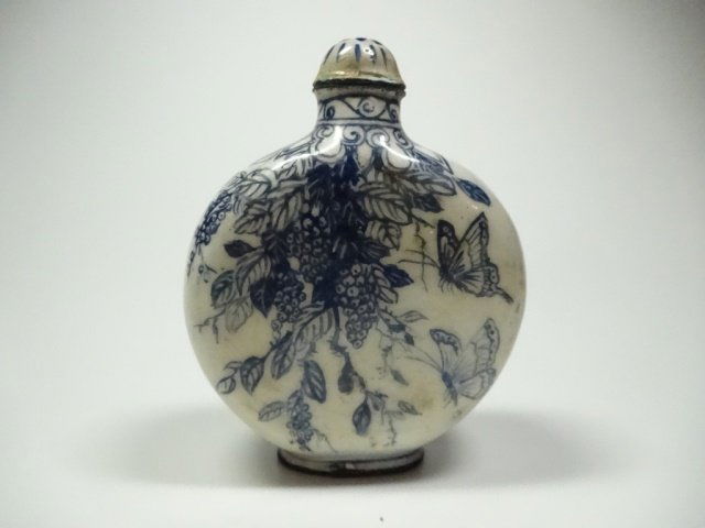 CHINESE SNUFF BOTTLE, BLUE & WHITE ENAMEL OVER COPPER, (1 of 8)