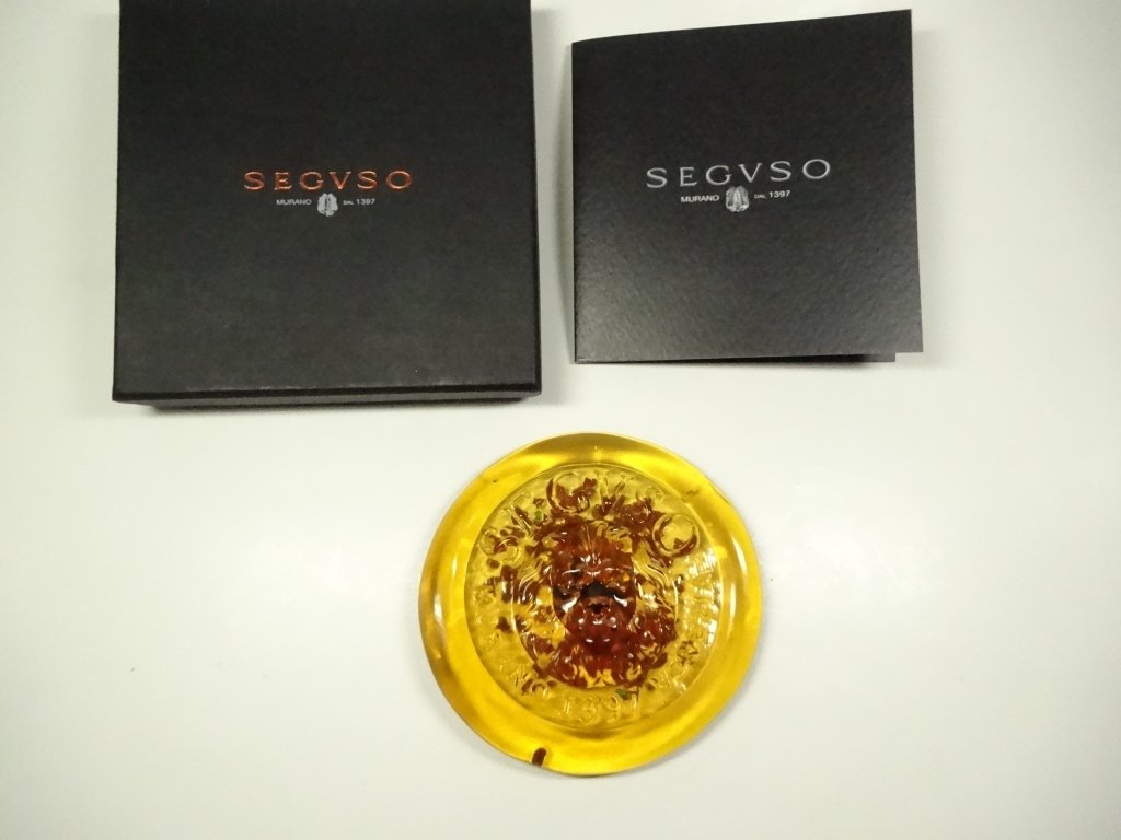 SEGUSO MURANO ART GLASS PAPERWEIGHT, WITH THE LION (1 of 6)