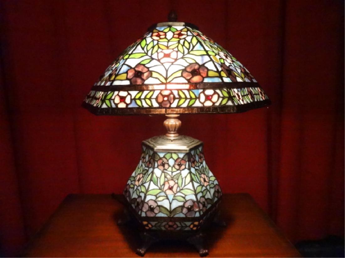 TIFFANY STYLE LEADED STAINED GLASS LAMP BY SPLENDOUR (1 of 10)