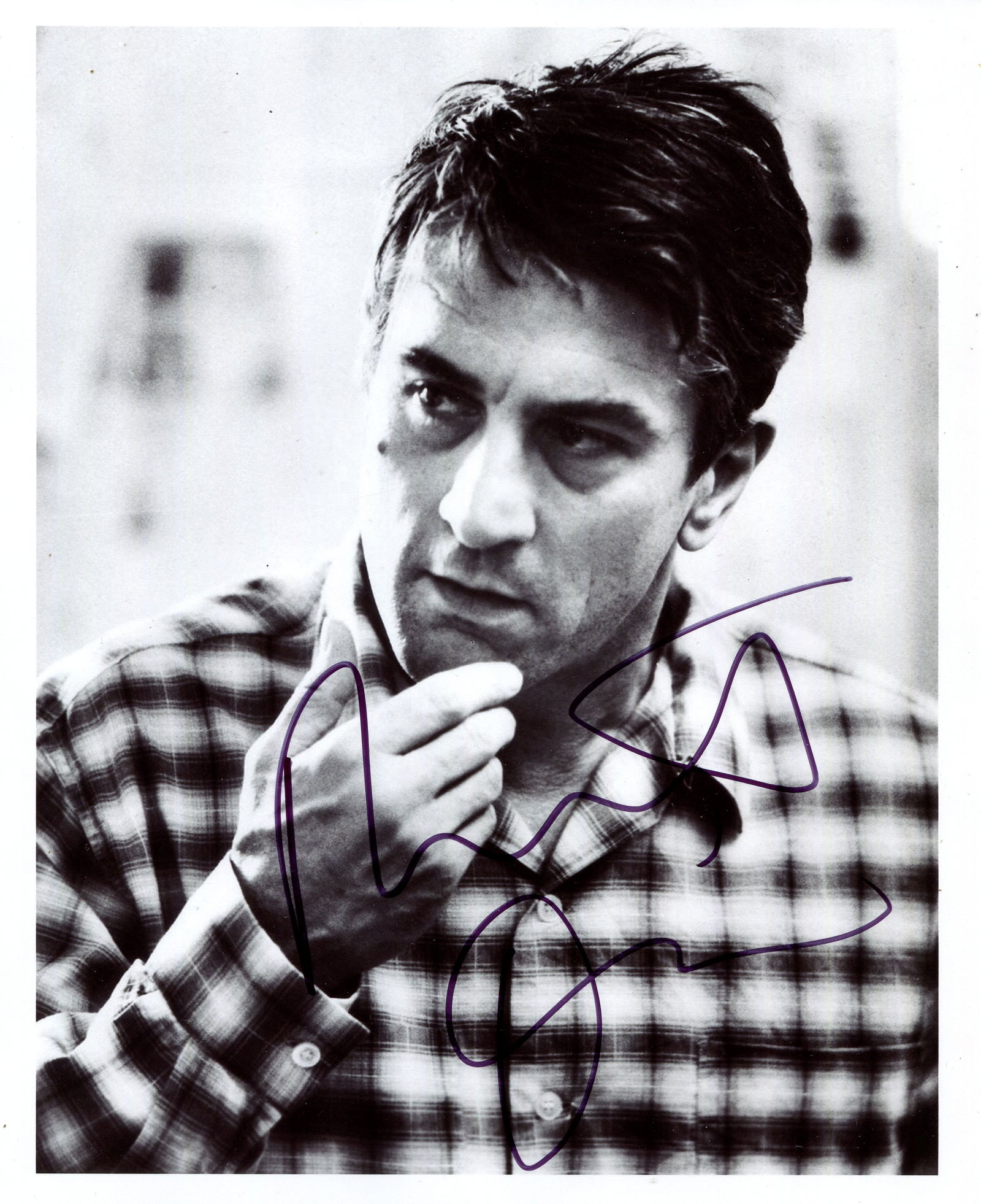 DE NIRO ROBERT: (1943- ): DE NIRO ROBERT: (1943- ) DE NIRO ROBERT: (1943- ) American Actor, Academy Award winner. Signed 8 x 10 photograph, the image showing De Niro in a head and shoulders pose, in a scene of Awakenings (1990