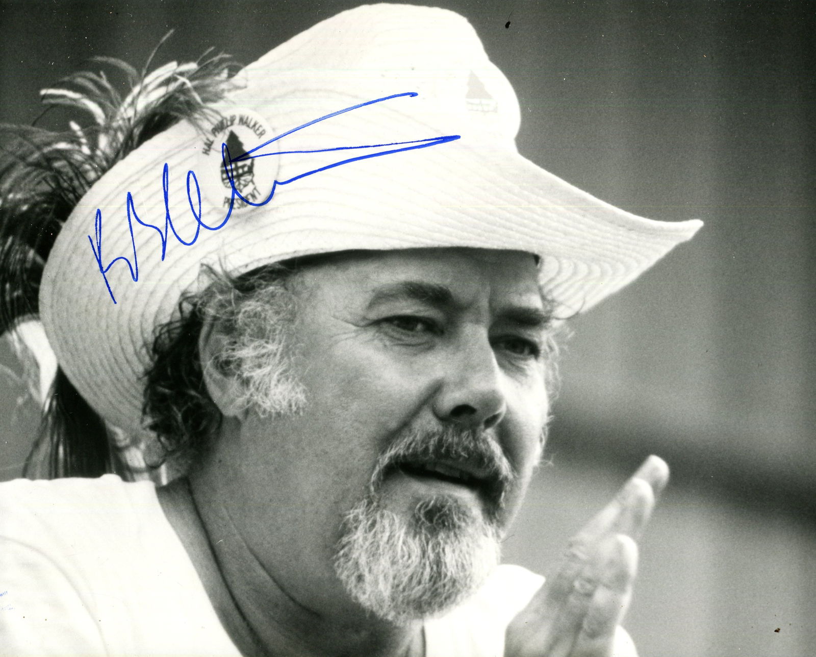 FILM DIRECTORS: (x7): FILM DIRECTORS: A good selection of signed 8 x 10 photographs by various film directors comprising Robert Altman (on the set of Nashville, 1975), Norman Jewison (on the set of Bogus</