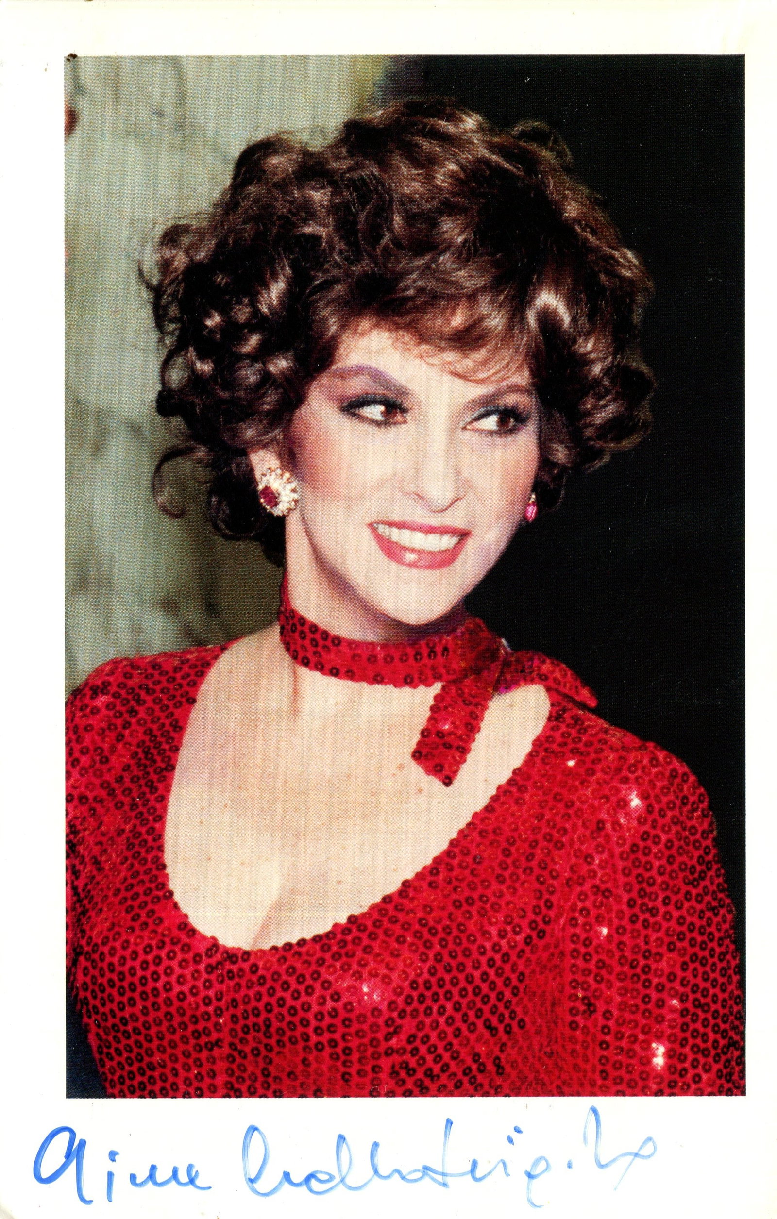 ENTERTAINMENT: (x11) - 3