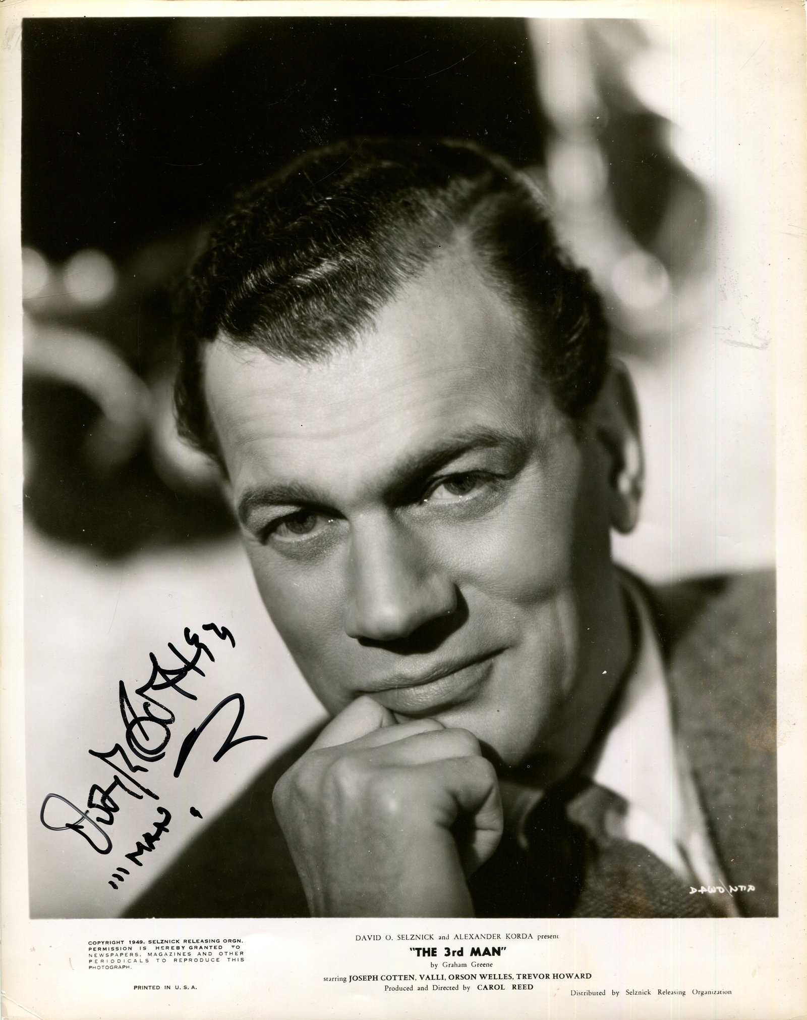 COTTEN JOSEPH: (1905-1994): COTTEN JOSEPH: (1905-1994) American actor. Signed 8 x 10 photograph, the original vintage publicity portrait depicting Cotten in a head and shoulders pose in costume as Holly Martins from the classic