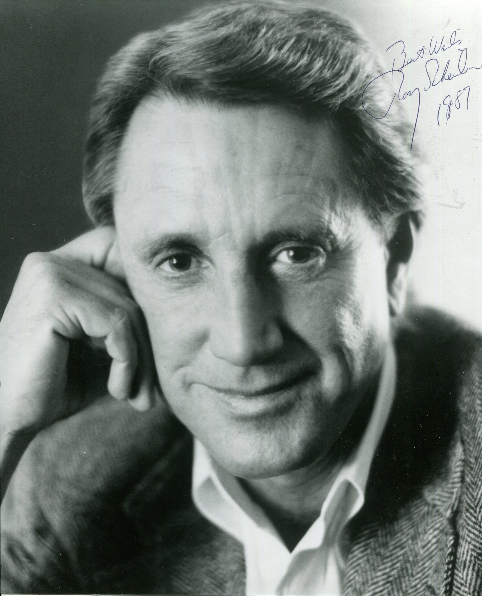 SCHEIDER ROY: (1932-2008): SCHEIDER ROY: (1932-2008) American actor, an Academy Award nominee for Best Actor in 1979 for his role as Joe Gideon in All That Jazz. Signed 8 x 10 photograph by Scheider in a close-up head and