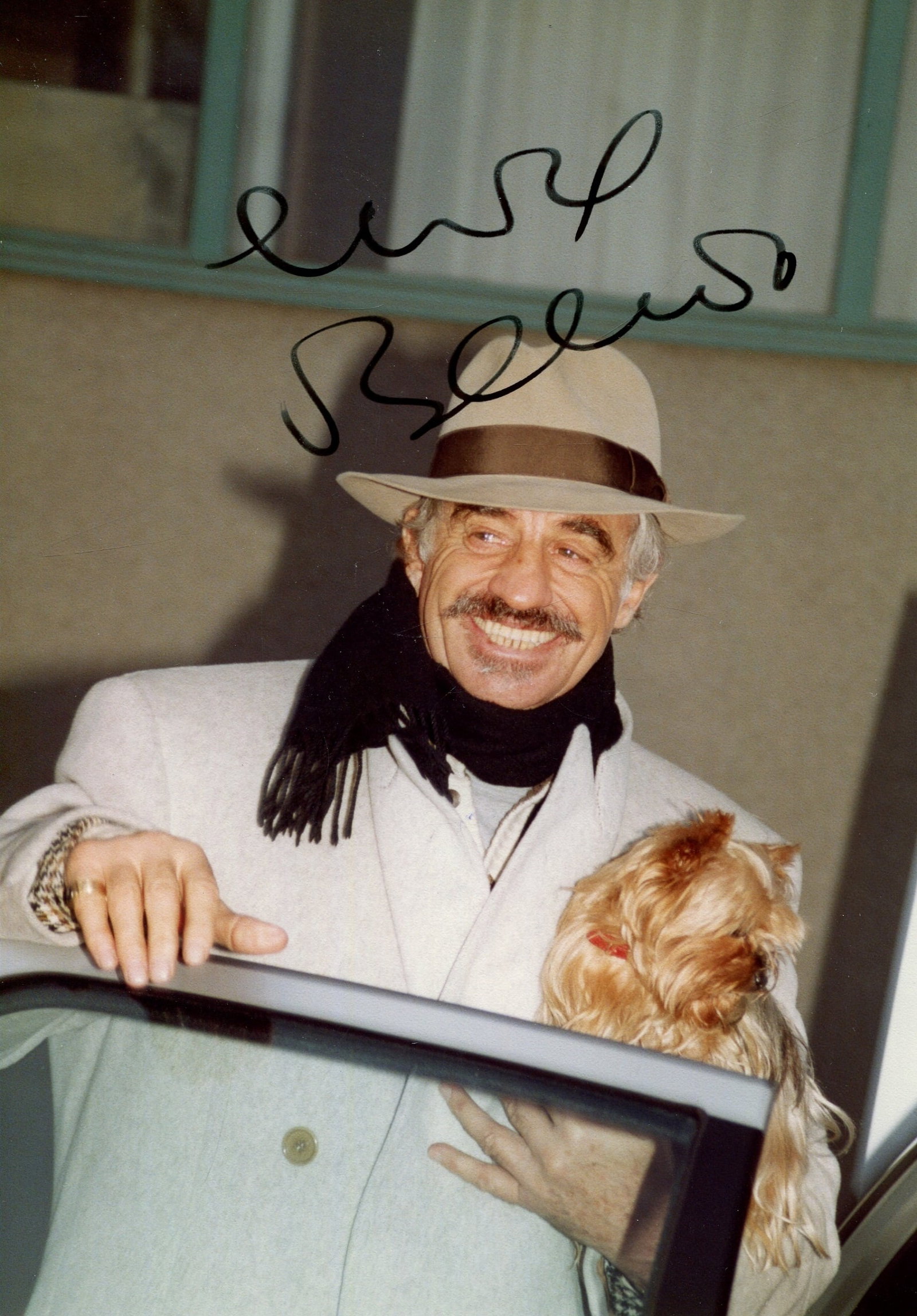 BELMONDO JEAN-PAUL: (1933-2021): BELMONDO JEAN-PAUL: (1933-2021) French Actor associated with the New Wave of the 1960s. A good signed x 7 colour photograph by Belmondo, the image showing the French actor standing, in a half-length