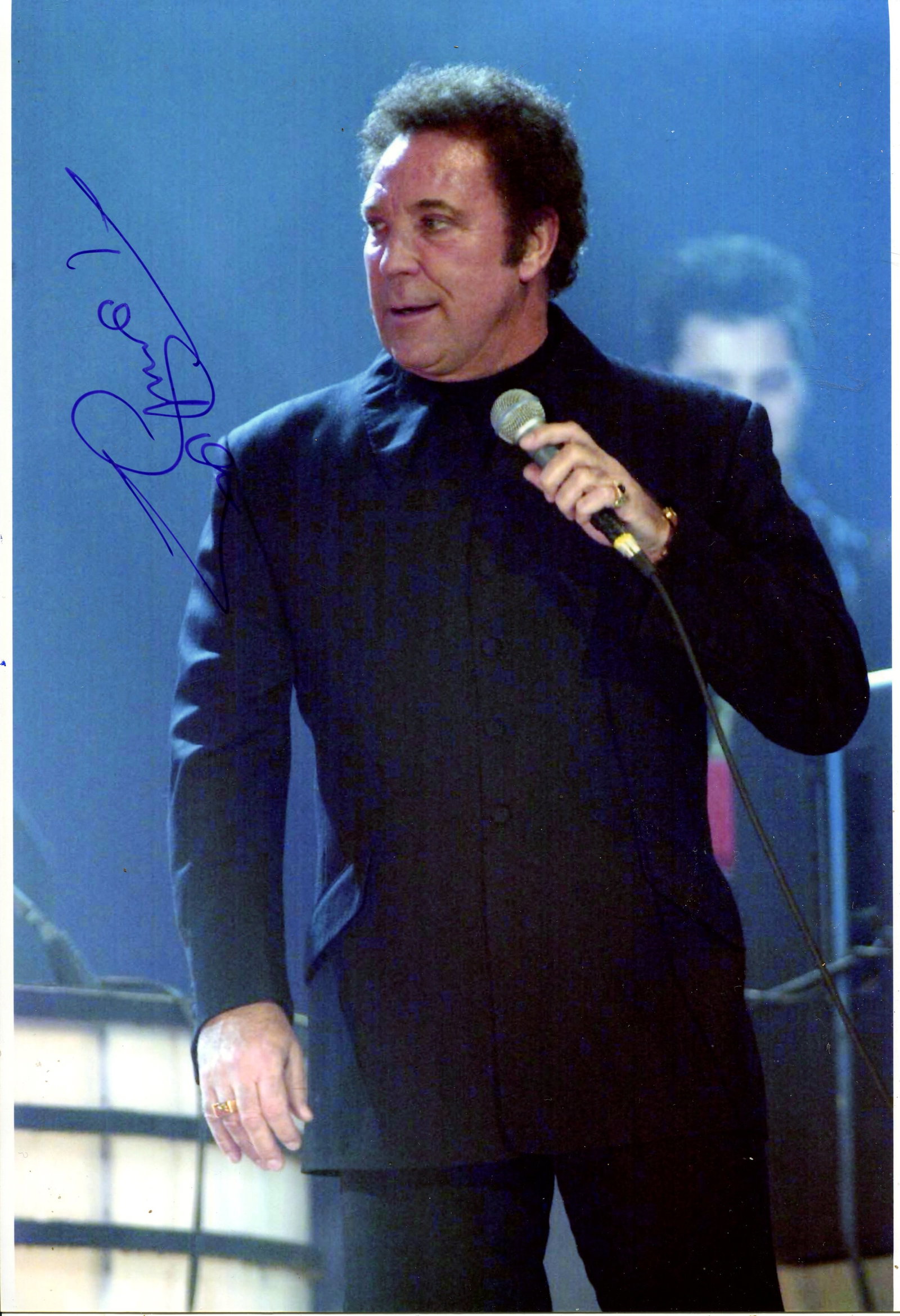 JONES TOM: (1940- ): JONES TOM: (1940- ) Welsh singer. Jones has sold over 100 million records, with 36 Top 40 hits in the UK and 19 in the US. In 2006 he was knighted by Queen Elizabeth II for services to music. A good