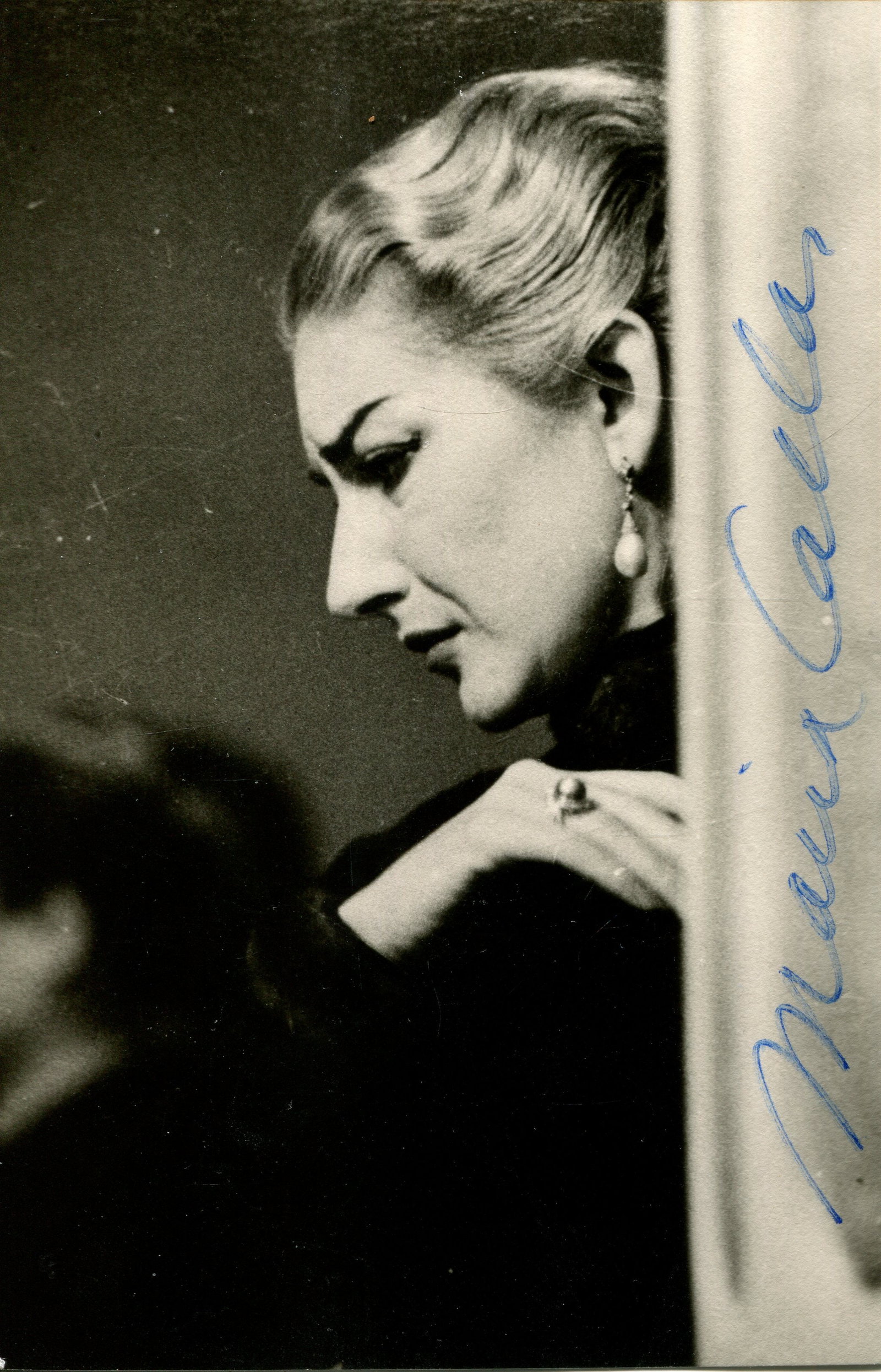 CALLAS MARIA: (1923-1977): CALLAS MARIA: (1923-1977) American-born Greek Soprano. One of the greatest opera singers of all time. An unusual and very attractive vintage signed 3.5 x 5.5 photograph by Callas, the spectacular
