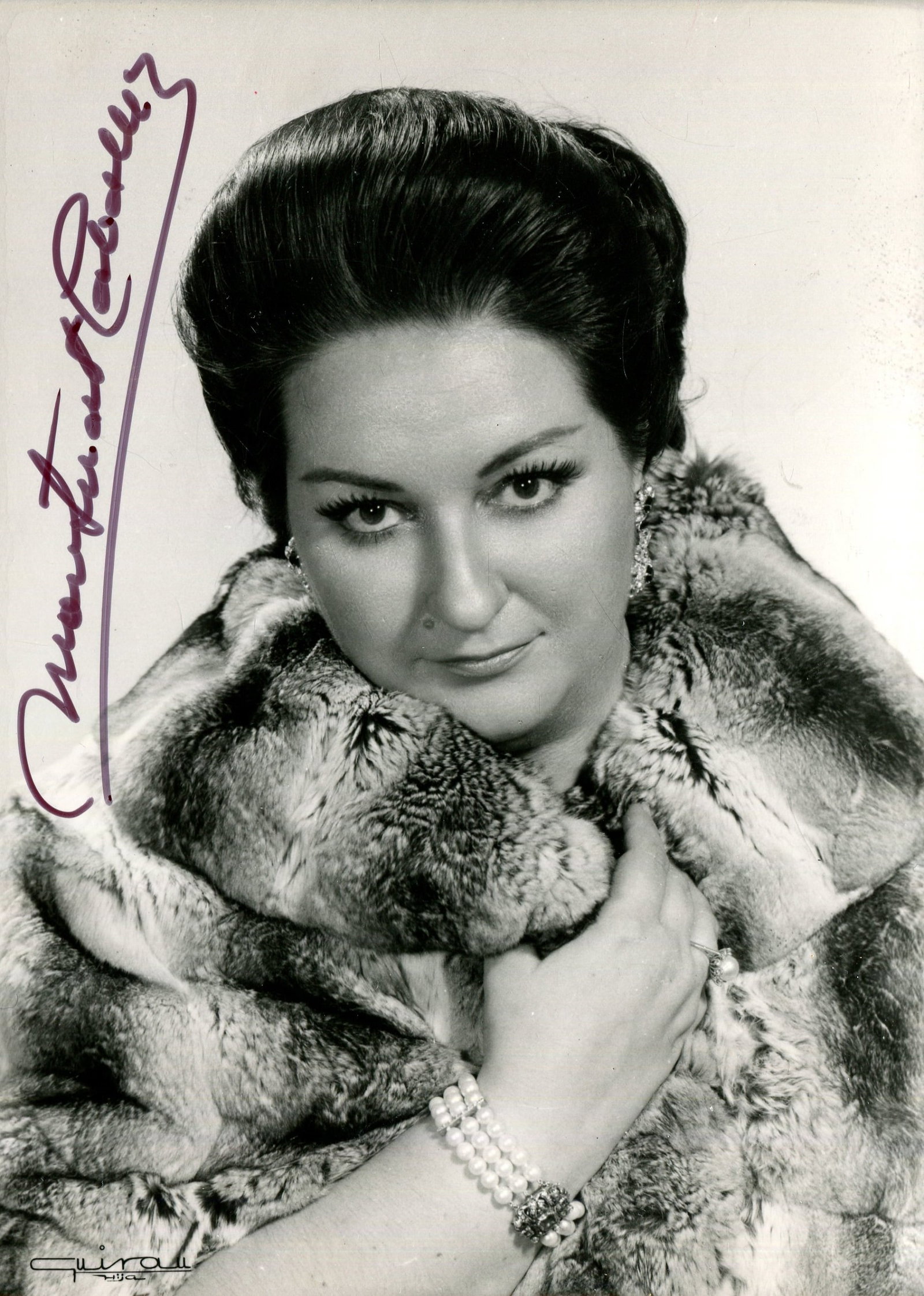 CABALLE MONTSERRAT: (1933-2018): CABALLE MONTSERRAT: (1933-2018) Spanish Soprano. Widely regarded as one of the greatest sopranos of the 20th century. A good set of two signed 5 x 7 photographs, the images depicting Caballé in