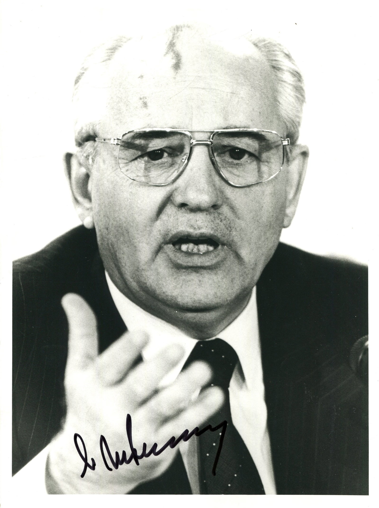 GORBACHEV MIKHAIL: (1931-2022): GORBACHEV MIKHAIL: (1931-2022) Soviet politician who served as General Secretary of the Communist Party of the Soviet Union 1985-91 and as President of the Soviet Union 1990-91, Nobel Peace Prize