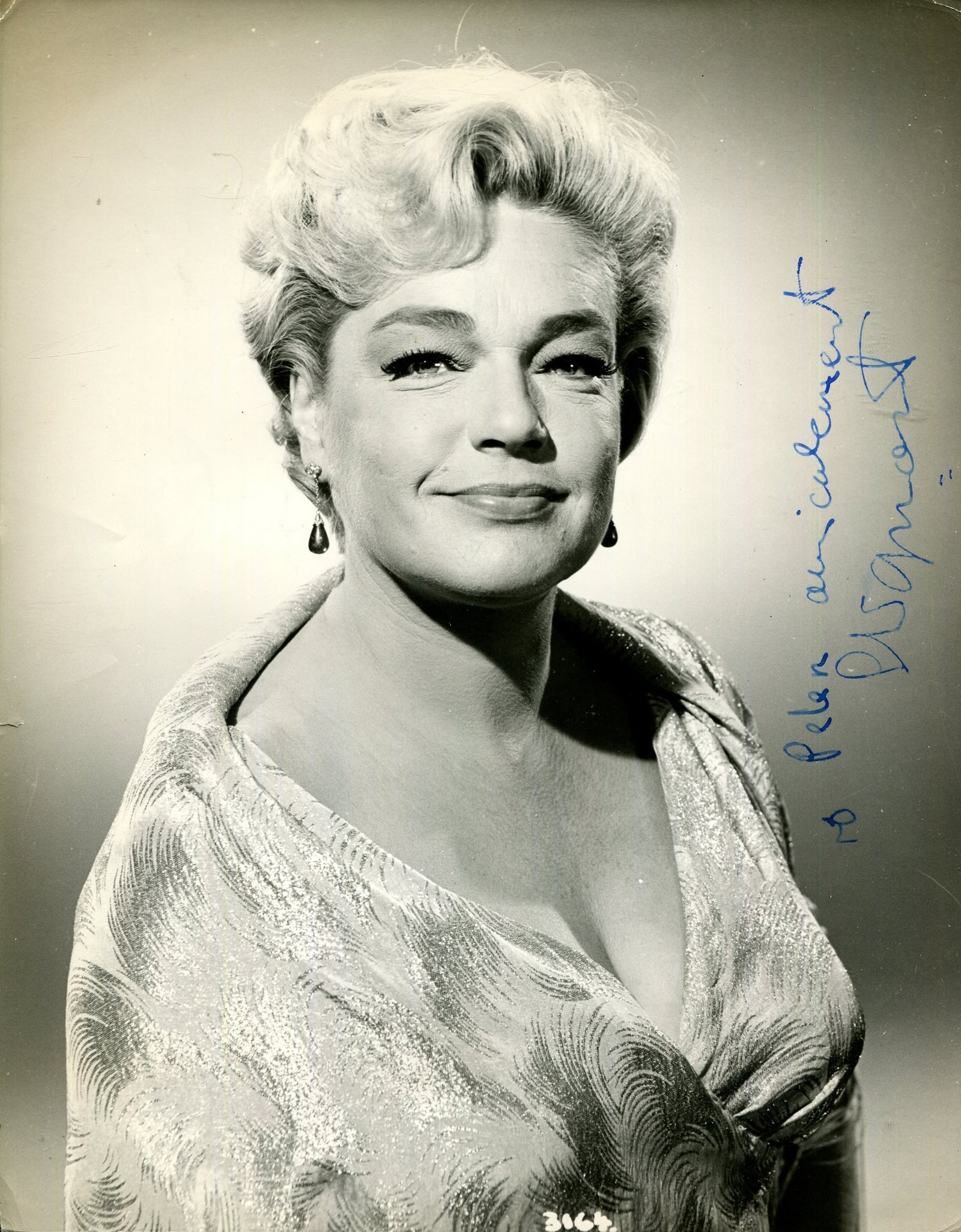SIGNORET SIMONE: (1921-1985): SIGNORET SIMONE: (1921-1985) French actress, Academy Award winner for Best Actress in 1959 for her role as Alice Aisgill in Room at the Top. Vintage signed and inscribed 8 x 10 photograph of the
