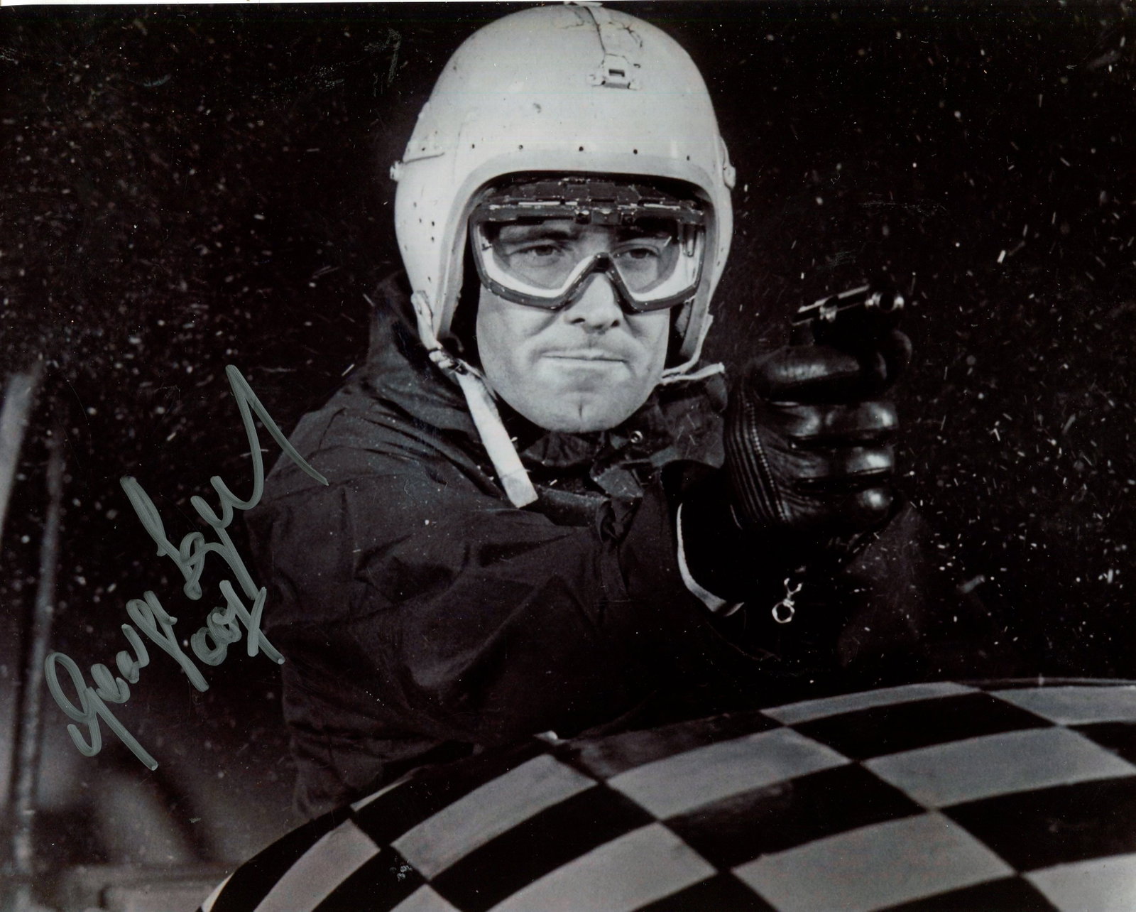 LAZENBY GEORGE: (1939- ): LAZENBY GEORGE: (1939- ) Australian actor, famous for his portrayal of the fictional British secret agent James Bond. Signed 10 x 8 photograph of the actor in a head and shoulders pose, wearing a