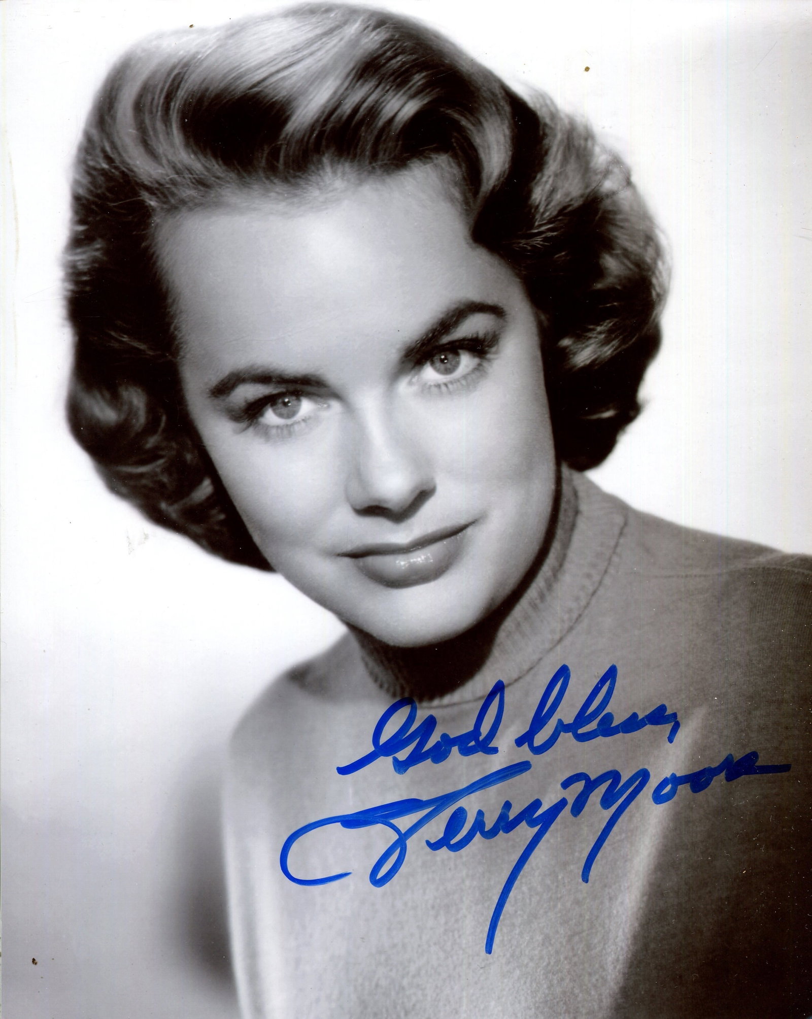 ACTRESSES: (x11): ACTRESSES: Selection of signed 8 x 10 photographs by various film and television actresses comprising Stefanie Powers, Jane Powell, Gigi Perreau, Millie Perkins, Marisa Pavan, Janis Paige, Margaret O&