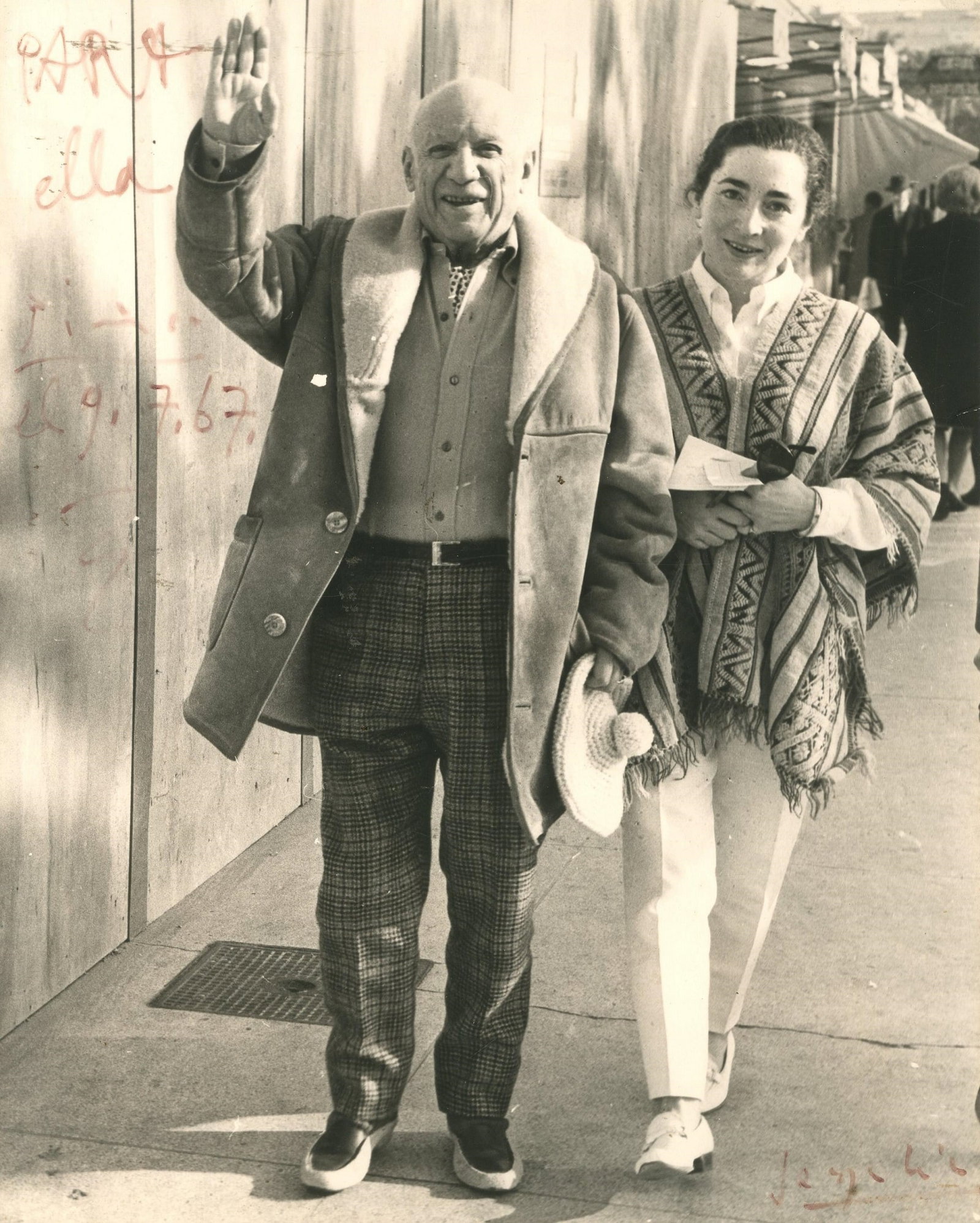 PICASSO PABLO: (1881-1973) & ROQUE JACQUELINE: (1926-1986): PICASSO PABLO: (1881-1973) Spanish painter, a co-founder of the Cubist movement & ROQUE JACQUELINE: (1926-1986) French model, muse and the second wife of Pablo Picasso from 1961. A large vintage