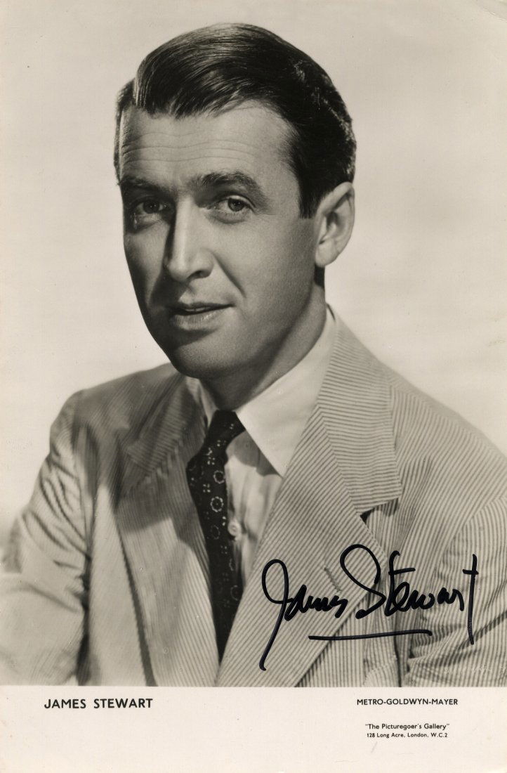 ENTERTAINMENT: Selection of signed magazine photographs (1 of 1)