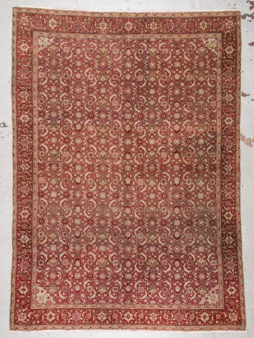 Antique Agra Rug: 6'4'' x 8'6'' (193 x 259 cm): Antique Agra Rug, India: 6'4'' x 8'6'' (193 x 259 cm).