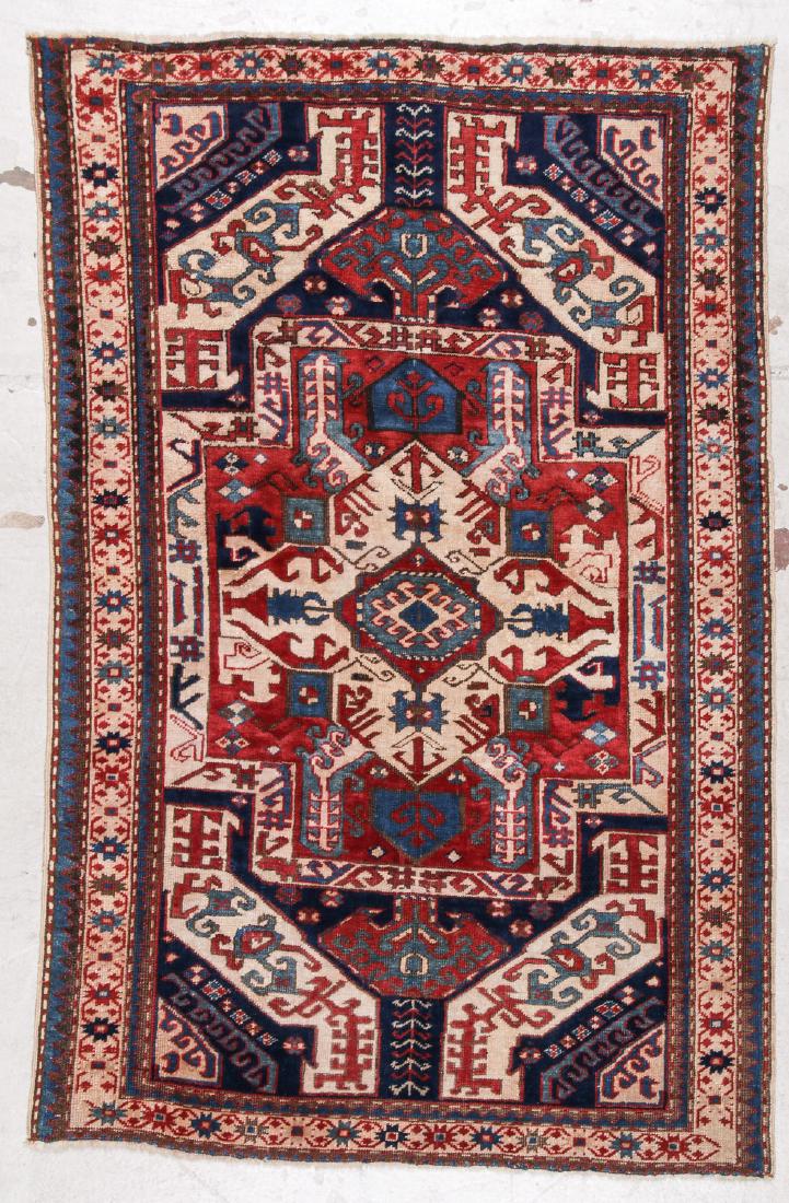 Vintage Kazak Rug: 3'9'' x 5'9'' (114 x 175 cm) (1 of 6)