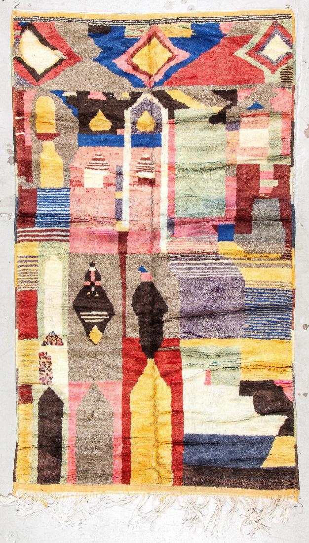 Moroccan Rug: 5' x 8'5'' (152 x 257 cm) (1 of 5)