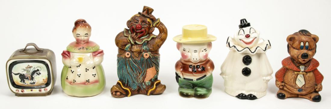 Group of 6 Vintage Ceramic Cookie Jars: Group of 6 Vintage Ceramic Cookie Jars. Largest Size: 14.25'' x 9.25'' x 7.5'' (36 x 23 x 19 cm).