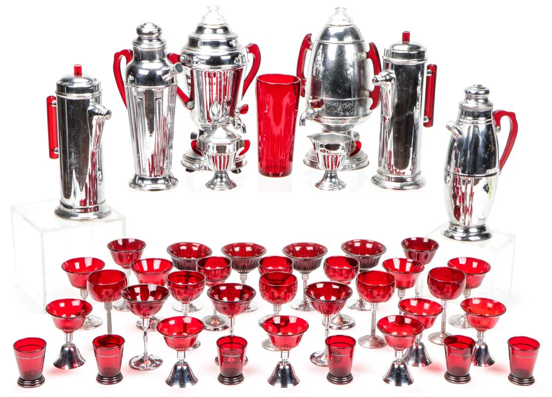 42 pc Art Deco Machine Age Barware Collection: 42 pc Art Deco Machine Age Barware Collection, including chrome stainless steel and bakelite drink mixers as well as an assortment of serving cups. Ranging in size from: 13'' x 9'' x 7.5'' (33 x 23 x