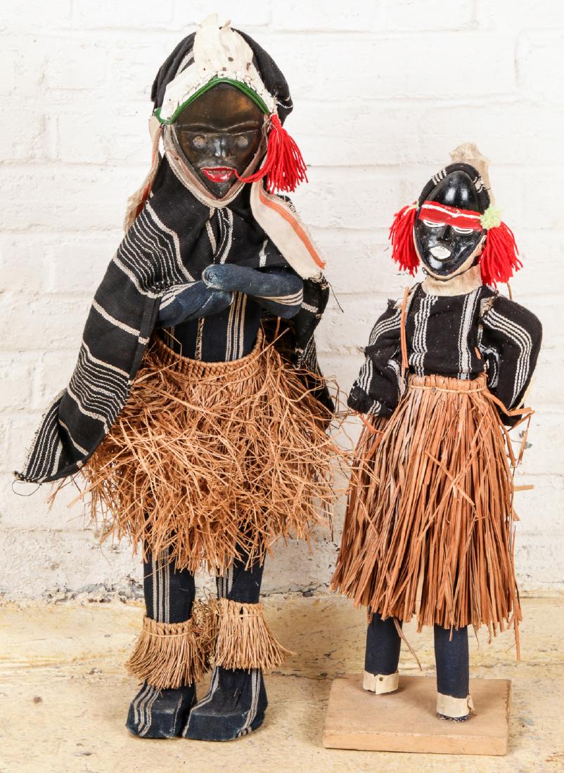 2 Dan Stilt Figures (1 of 4)