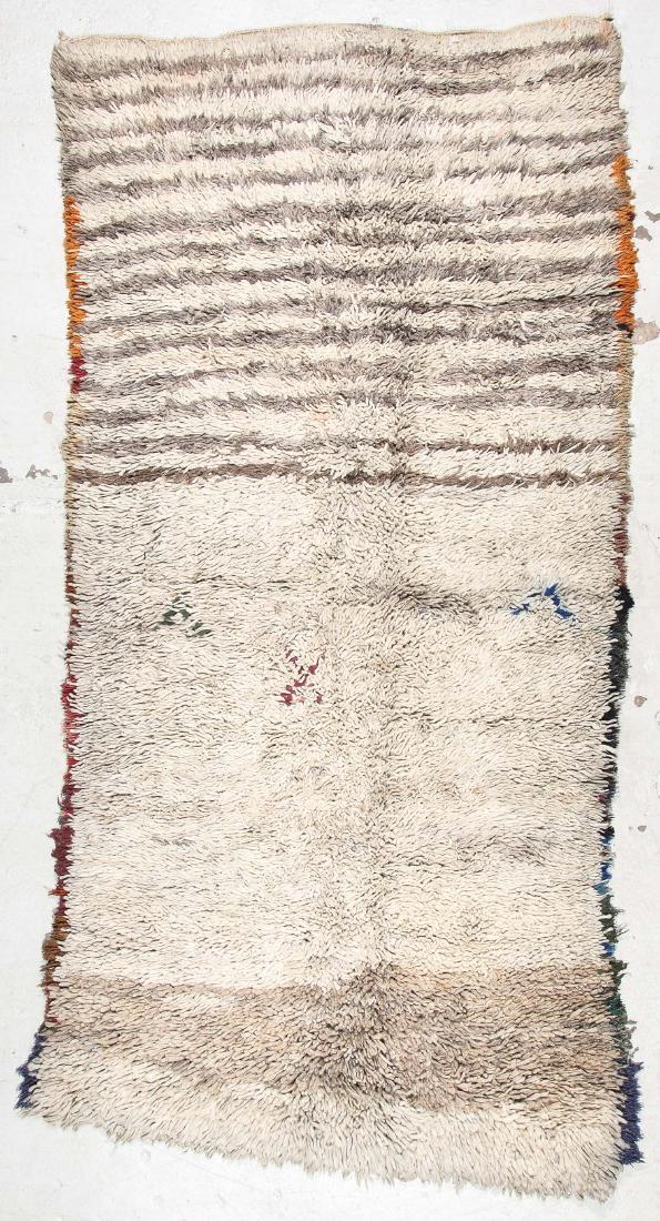 Moroccan Rug: 5'3'' x 10' (160 x 305 cm): Moroccan Rug, Morocco: 5'3'' x 10' (160 x 305 cm). Mid to late 20th c. Please Take Note: THIS IS A NO HIDDEN RESERVE AUCTION. We are accepting bids commencing at the START PRICE posted online.