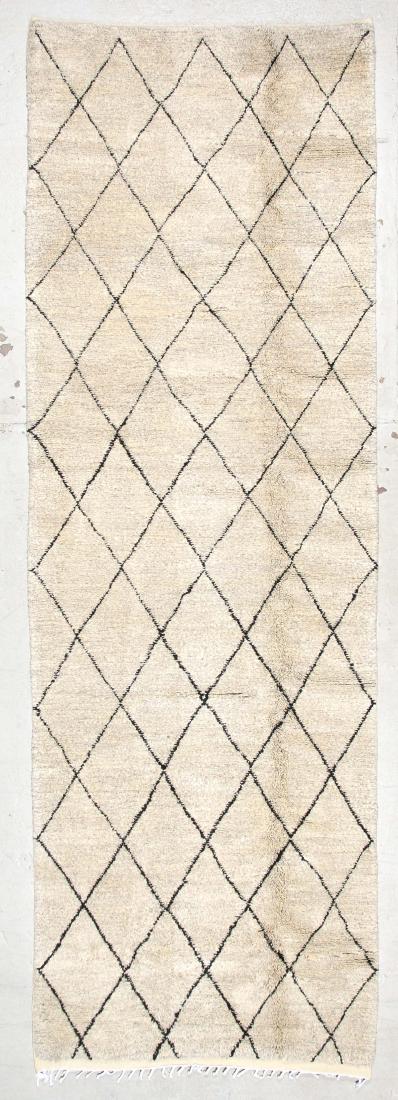 Moroccan Rug: 4'4'' x 13'1'' (132 x 399 cm) (1 of 5)