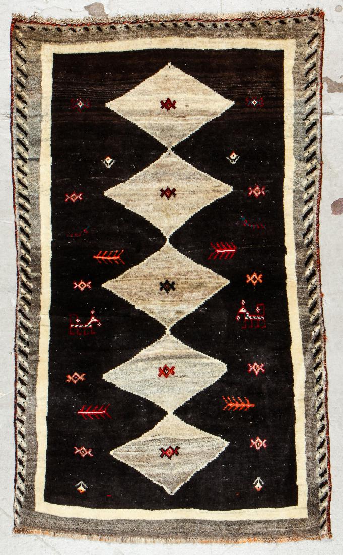 Semi-Antique Gabbeh Rug: 3' x 5' (91 x 152 cm) (1 of 7)