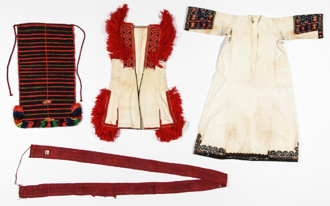 Mixed Lot of Greek/Macedonian Folk Clothing/Textiles (1 of 4)