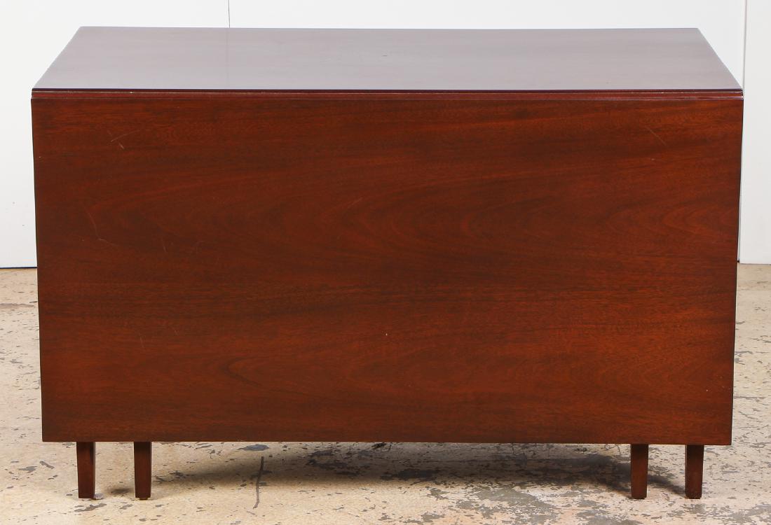 Kittinger Mahogany Dining Table: Kittinger Mahogany Wood Dropleaf Dining Table. Size: 30'' x 76'' x 48'' (76 x 193 x 122 cm).