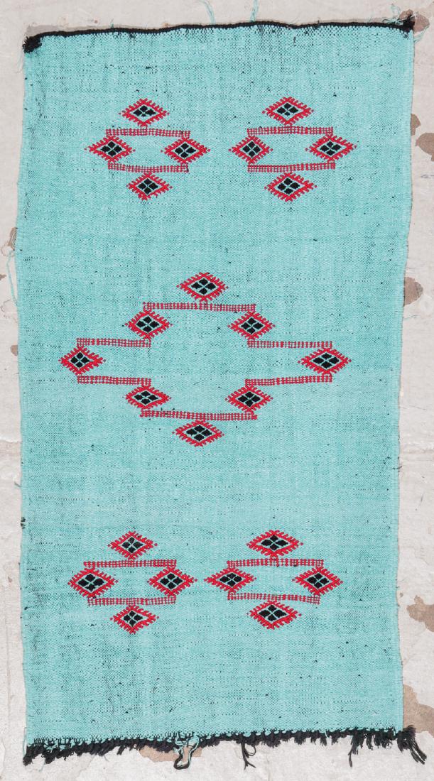 Modern Moroccan Kilim: 1'9'' x 3'2'': Modern Moroccan Kilim, Morocco: 1'9'' x 3'2'' (53 x 97 cm).