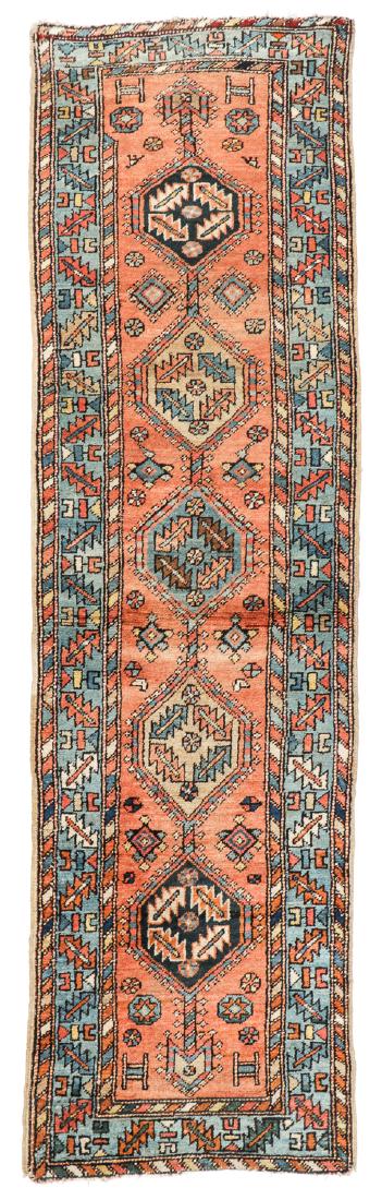 Antique Bakshaish Rug, Persia: 2'8'' x 9'4'': Antique Bakshaish Rug, Persia: 2'8'' x 9'4'' (81 x 284 cm).