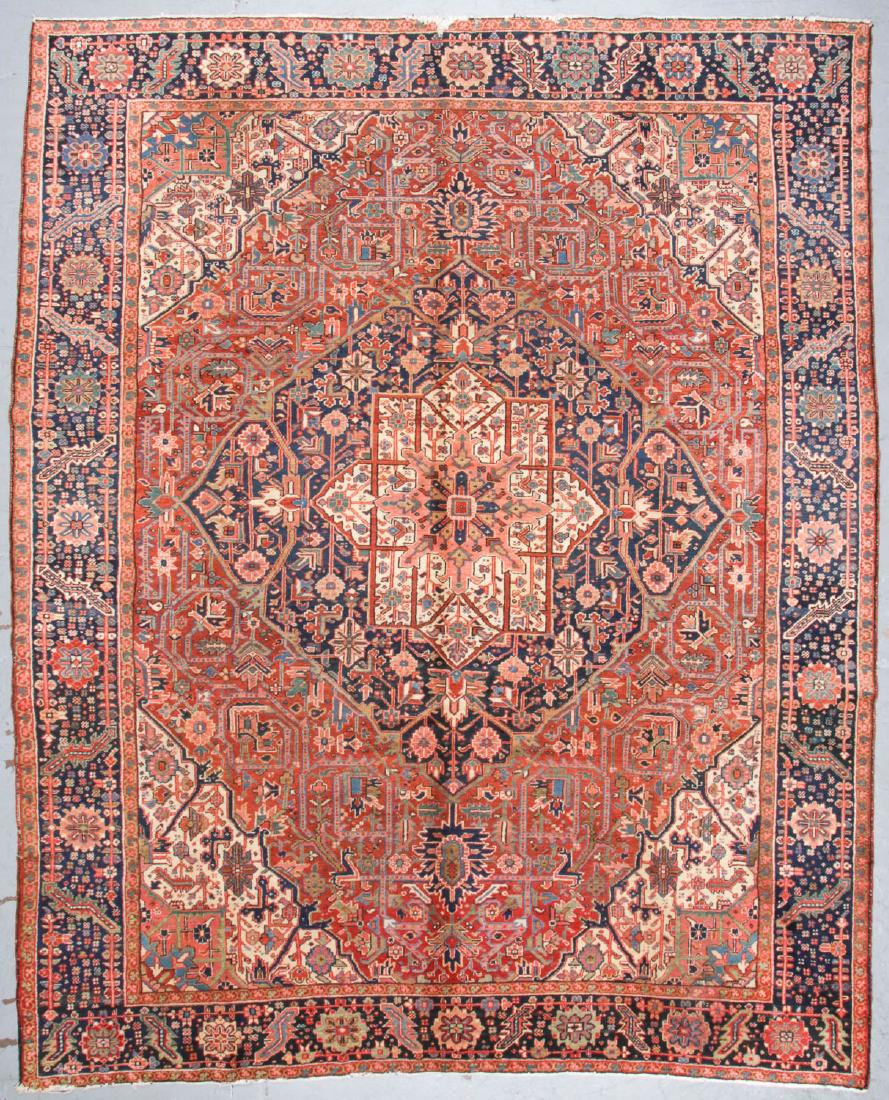 Antique Heriz Rug, Persia: 9'7'' x 11'8'': Antique Heriz Rug, Persia: 9'7'' x 11'8'' (292 x 356 cm). Early 20th c.