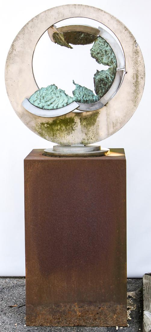 "Frog Flow" Contemporary Garden Sculpture (1 of 6)