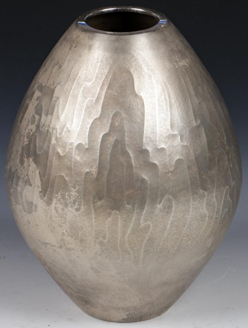 Fine Japanese Silver Vase (1 of 8)