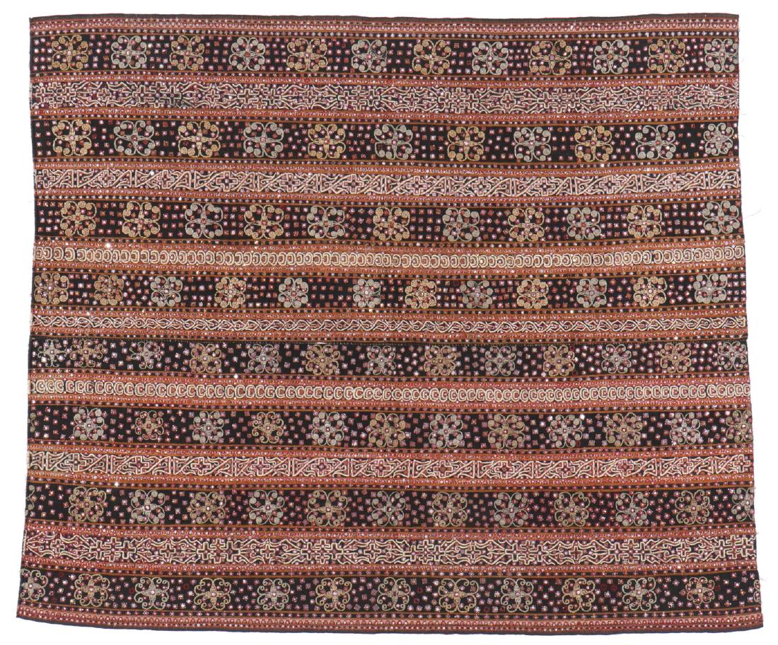Fine Ceremonial Sarong, Kauer People, Early 20th C (1 of 4)