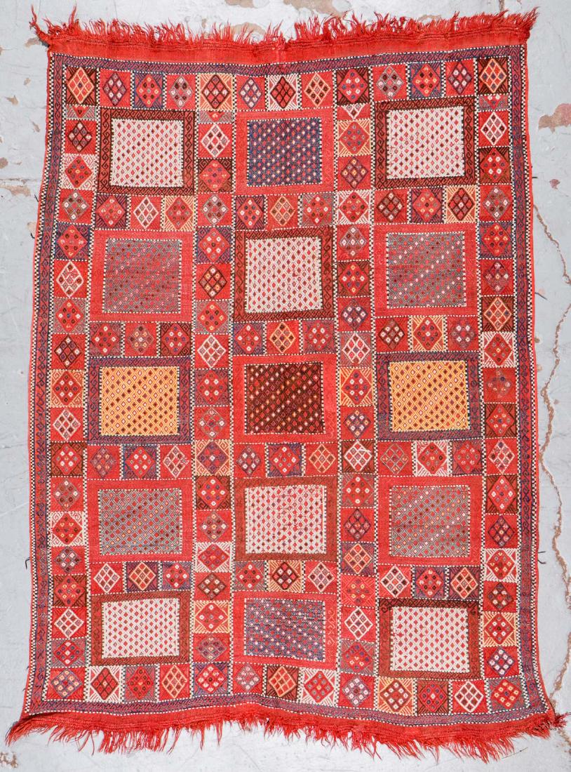 Caucasian Verneh: 4'9'' x 6'7'' (1 of 6)