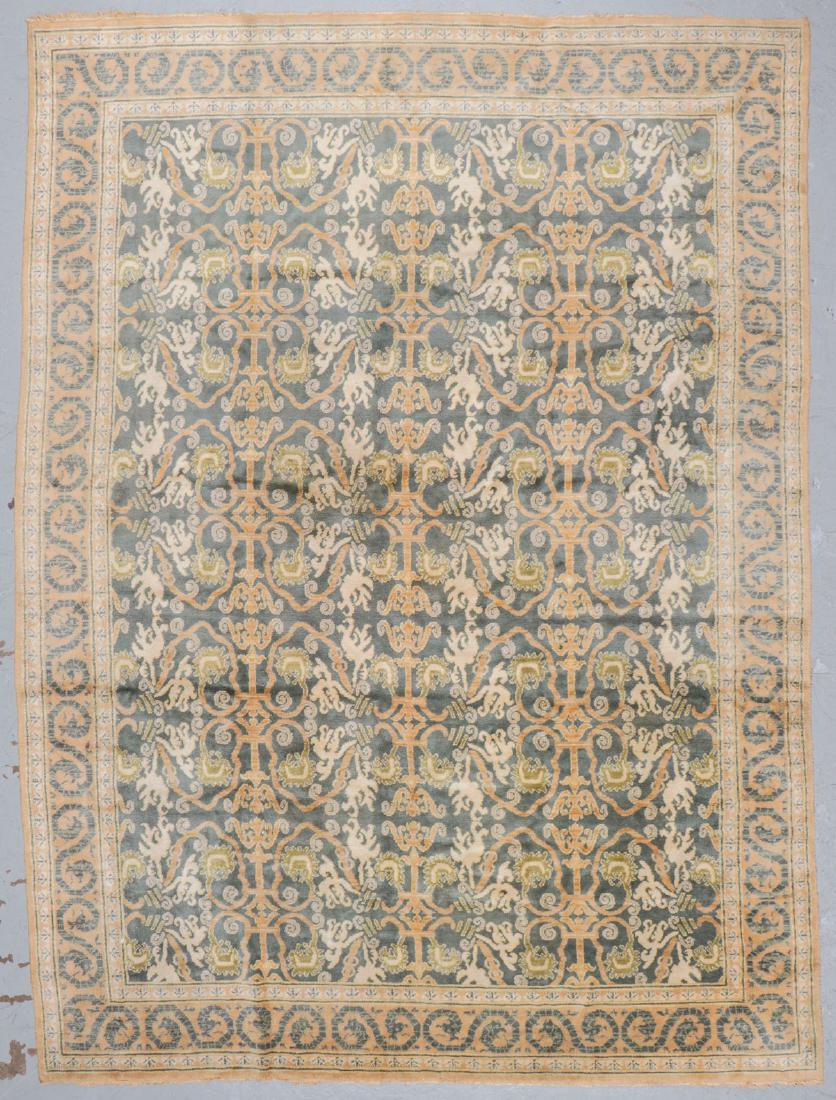 Antique Spanish Rug: 10'0'' x 13'7'': Antique Spanish Rug, Spain, early 20th c: 10'0'' x 13'7'' (305 x 414 cm).
