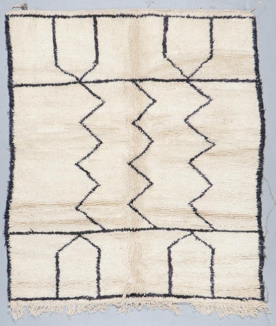 Modern Beni Ourain Rug: 5'6'' x 6'7'' (1 of 7)
