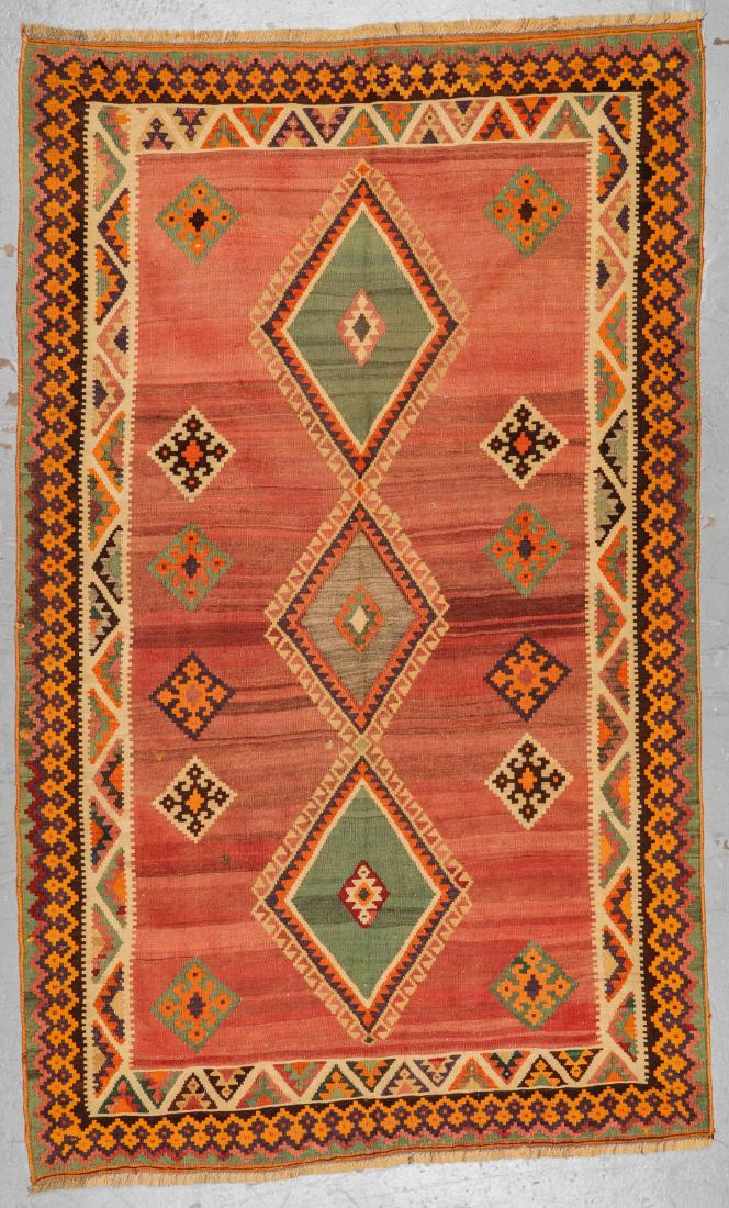Vintage Shiraz Kilim: 4'10'' x 8'0'' (1 of 3)