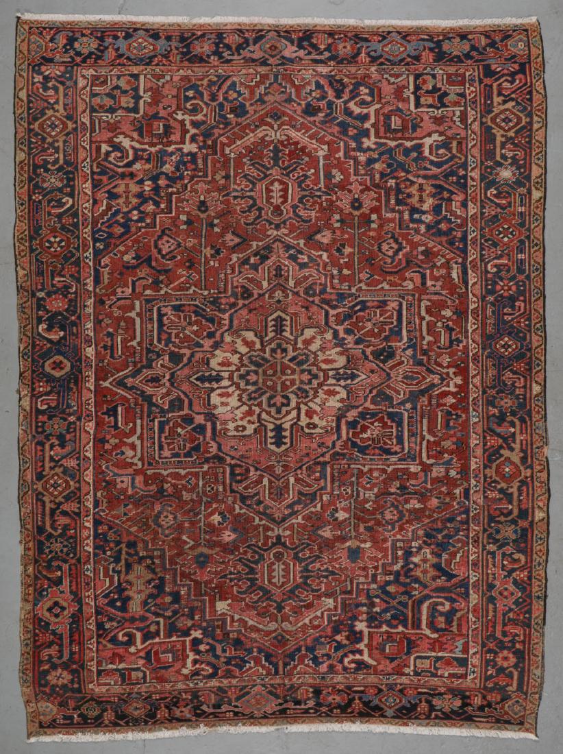 Antique Heriz Rug: 8'6'' x 11'5'' (1 of 7)
