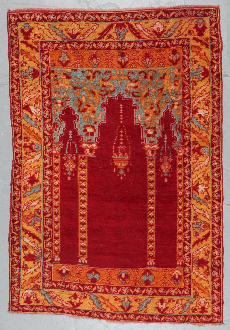 Antique Oushak Rug: 4'0'' x 5'11'': Antique Oushak Rug, Turkey: 4'0'' x 5'11'' (122 x 180 cm). 10 lbs.