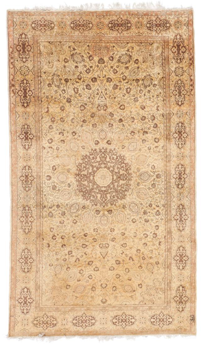 Semi-Antique Agra Rug: 4'1'' x 7'1'': Semi-Antique Agra Rug, India: 4'1'' x 7'1'' (124 x 216 cm). 12 lbs.