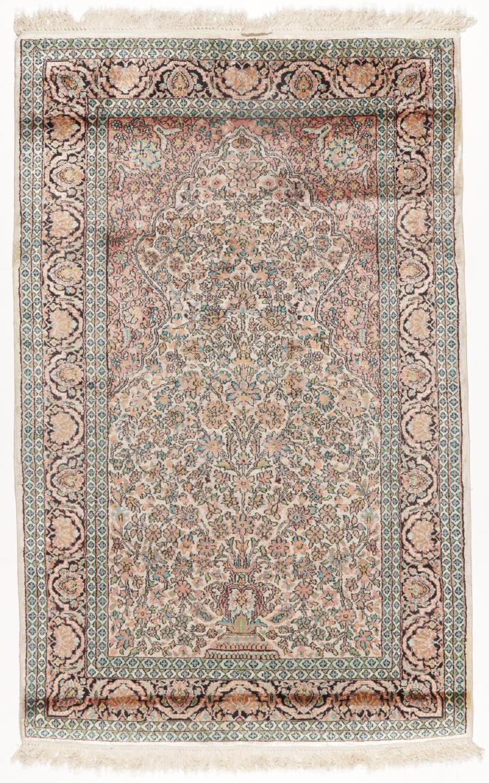 Vintage Indian Art Silk Rug: 3'10'' x 6'3'' (1 of 6)