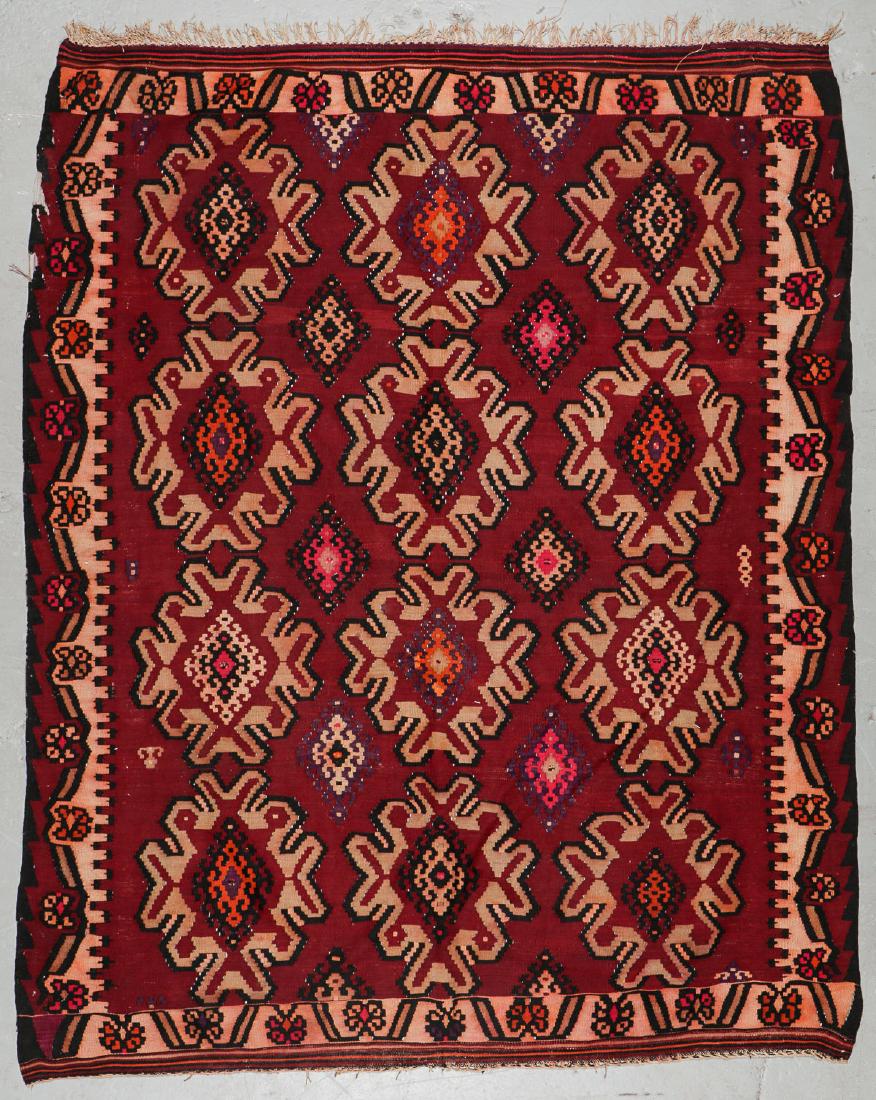 Antique Oushak Kilim, Turkey: 6'9'' x 8'4'': Antique Oushak Kilim, Turkey, early 20th c: 6'9'' x 8'4'' (206 x 254 cm). 16 lbs.