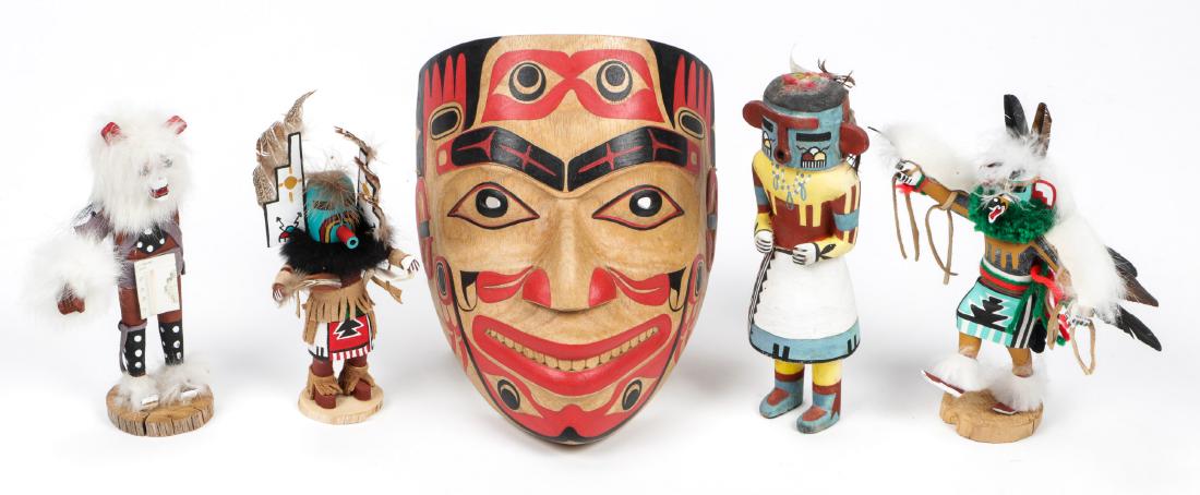 4 Vintage Kachina Dolls and a NWC Style Wood Mask (5) (1 of 8)