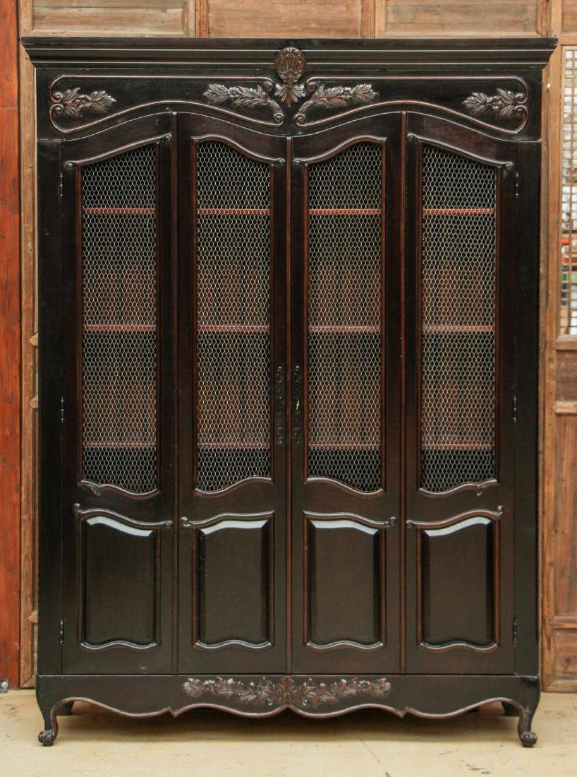 Modern Harcourt Display Cabinet (1 of 5)