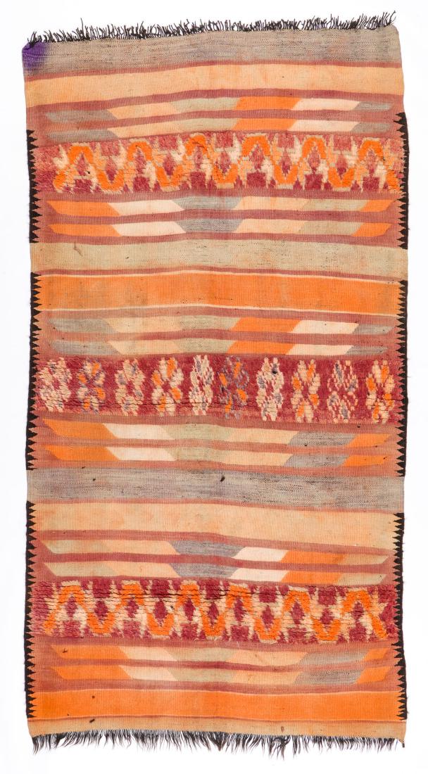 Vintage Moroccan Mixed Weave Rug: 5'5'' x 10'0'': Vintage Moroccan Mixed Weave Rug: 5'5'' x 10'0'' (165 x 305 cm). 18 lbs. Note on terms for estimating the age of an item: Antique (100+ years). Semi-Antique (50-100 years). Vintage (20-50 years). Mode
