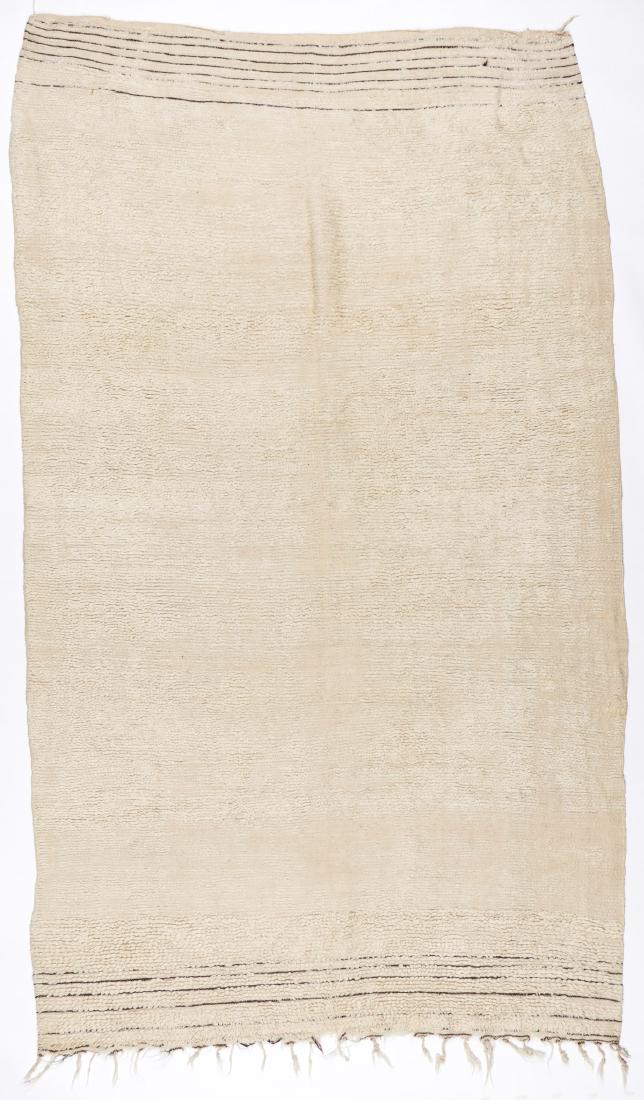 Vintage Moroccan Rug, Morocco: 6'1'' x 10'3'': Vintage Moroccan Rug, Morocco: 6'1'' x 10'3'' (185 x 312 cm). 14 lbs. Note on terms for estimating the age of an item: Antique (100+ years). Semi-Antique (50-100 years). Vintage (20-50 years). Modern 
