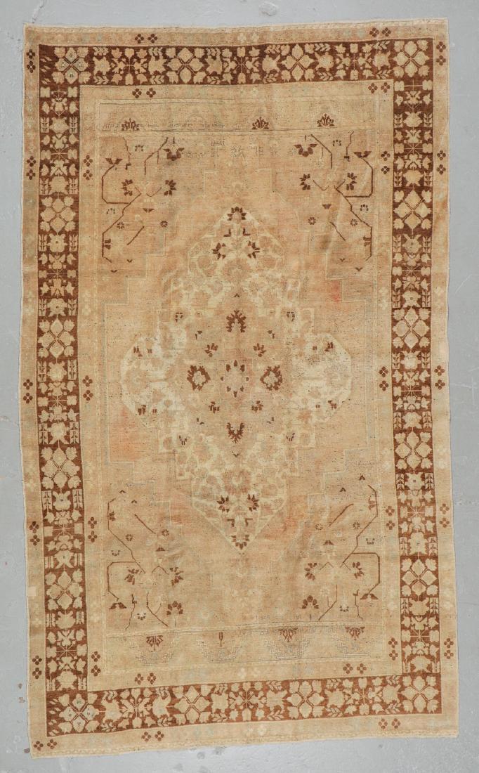Semi-Antique Oushak Rug, Turkey: 6'5'' x 10'11'' (1 of 6)